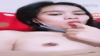 Gadis Kosan Cantik Main Jari Sendirian Di Kamar poster