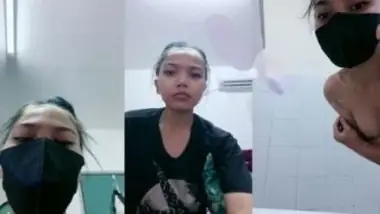 Live Host Mandi Bugil Jilat Nakal Viral Indo Hot poster